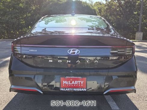 Used 2024 Hyundai Sonata SEL FWD image 4