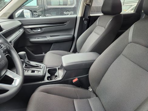 Certified 2026 Honda CR-V EX image 6