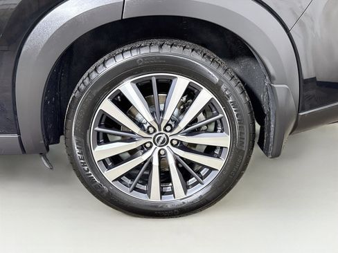 Used 2022 Nissan Pathfinder Platinum w/ Cargo Package AWD/4WD image 27