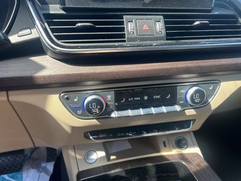 Used 2023 Audi Q5 2.0T Prestige AWD/4WD image 26