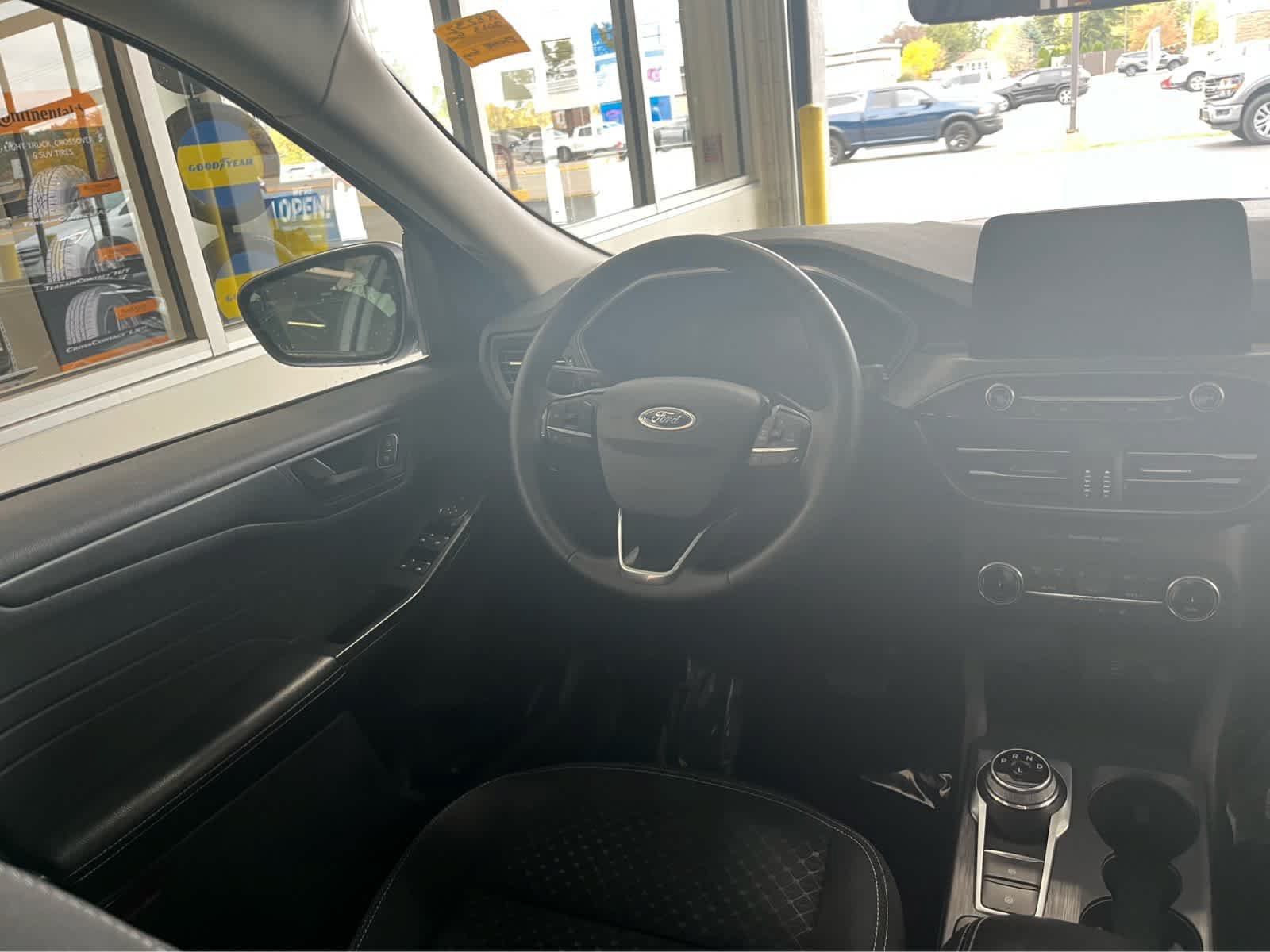 Used 2023 Ford Escape Active AWD/4WD image 10