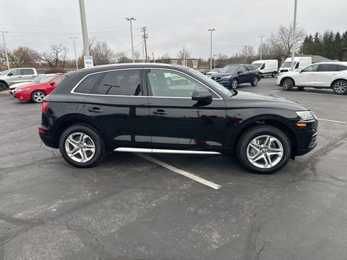 Used 2019 Audi Q5 2.0T Premium Plus w/ Convenience Package AWD/4WD image 3