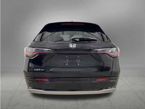 New 2026 Honda HR-V EX-L image 4