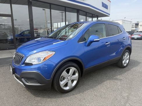 Used 2015 Buick Encore FWD image 1