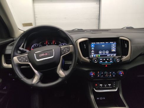 Used 2018 GMC Terrain Denali w/ Driver Alert Package II AWD/4WD image 22