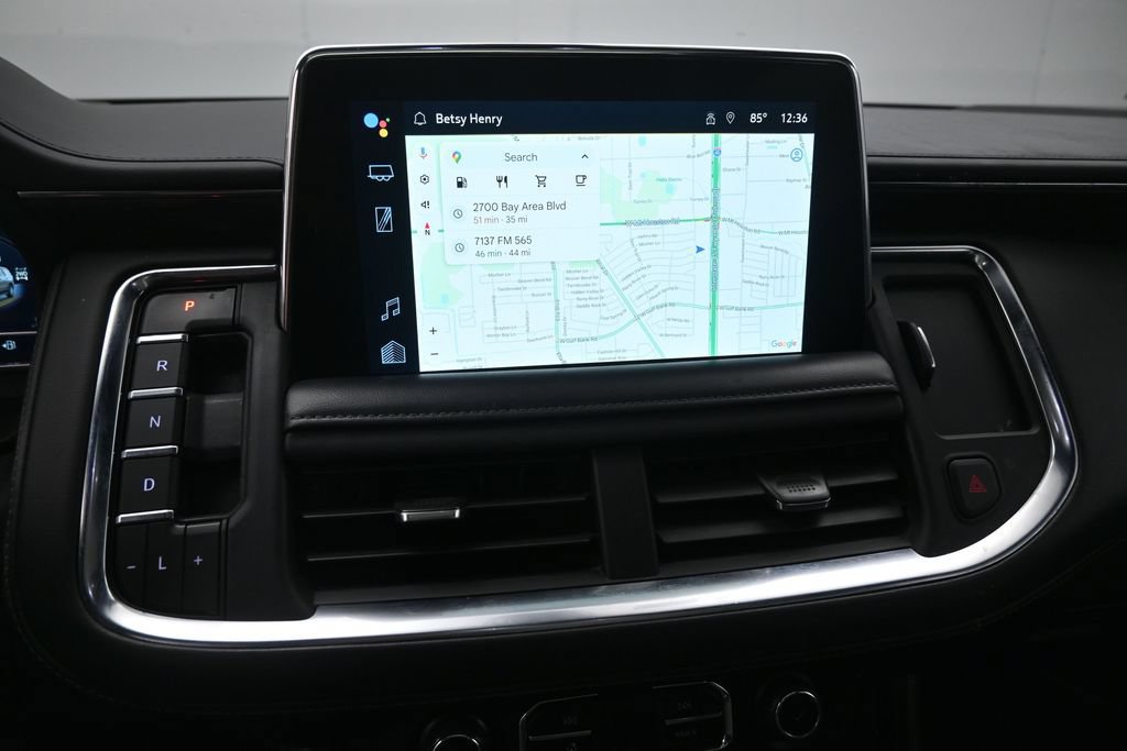 Used 2022 Chevrolet Tahoe Z71 w/ Luxury Package AWD/4WD image 9