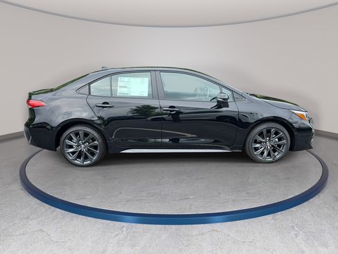 New 2026 Toyota Corolla XSE FWD image 4