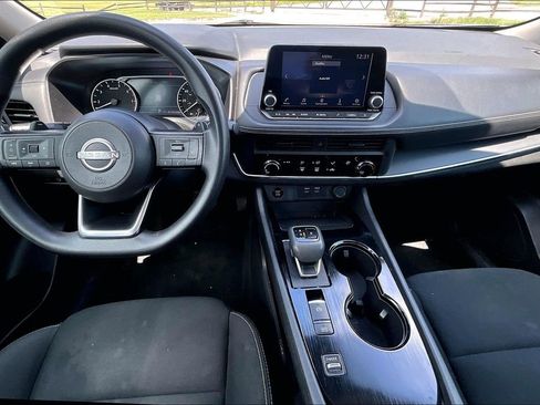 Used 2024 Nissan Rogue S FWD image 12