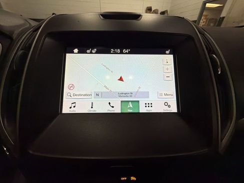 Used 2019 Ford Edge SEL w/ Cold Weather Package image 18