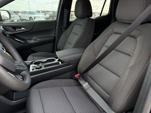 New 2026 Chevrolet Equinox LT w/ Safety and Technology Package FWD image 21