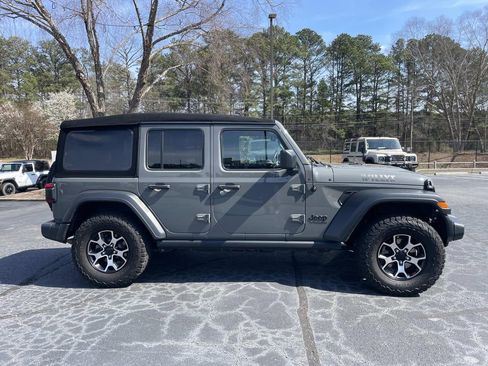 Used 2020 Jeep Wrangler Unlimited Sport image 2
