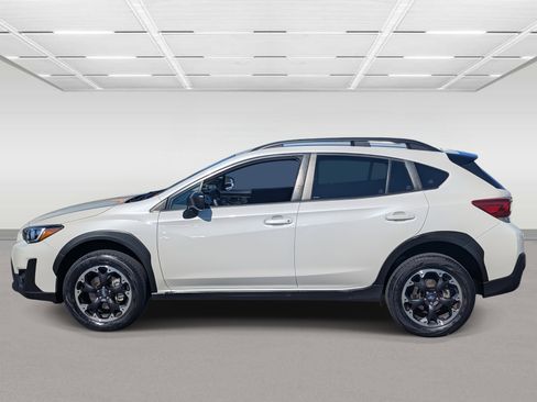 Certified 2023 Subaru Crosstrek 2.0i image 2