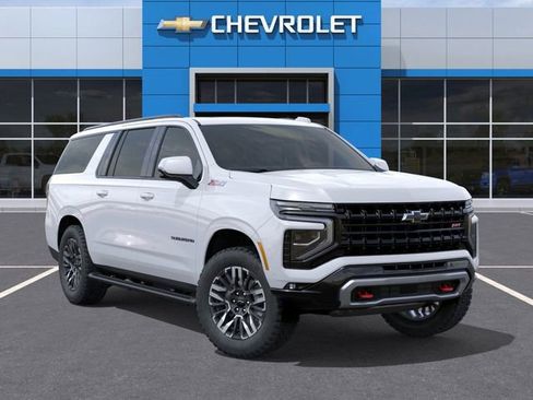 New 2026 Chevrolet Suburban Z71 w/ Comfort Package AWD/4WD image 7