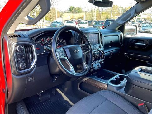 Used 2021 Chevrolet Silverado 1500 LT Trail Boss w/ Convenience Package II AWD/4WD image 8