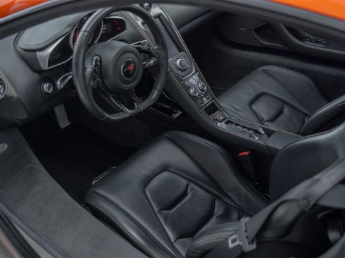 Used 2012 McLaren MP4-12C Coupe image 35