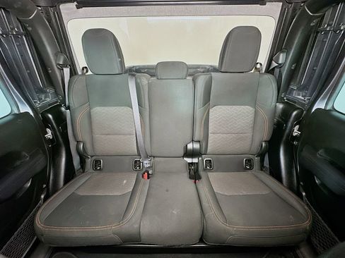 Used 2022 Jeep Gladiator Mojave w/ Cold Weather Group AWD/4WD image 13
