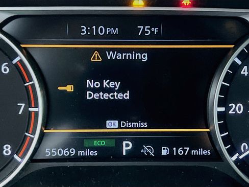 Used 2025 Nissan Rogue SV FWD image 22
