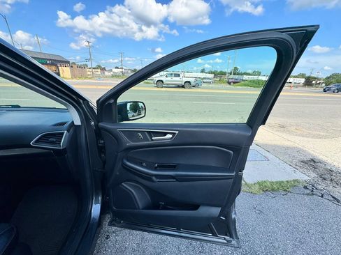 Used 2016 Ford Edge SEL w/ Equipment Group 201A AWD/4WD image 20