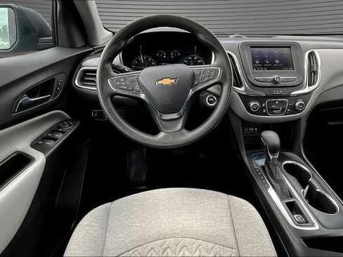 Used 2024 Chevrolet Equinox LS FWD image 8