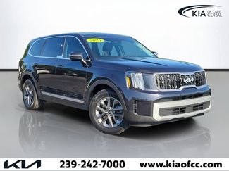 Certified 2025 Kia Telluride LX FWD video 1