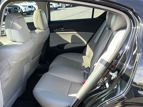 Certified 2018 Acura ILX image 23