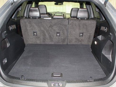 Used 2022 Ford Edge ST-Line image 7