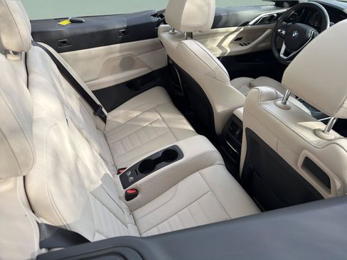 Certified 2022 BMW 430i Convertible w/ Premium Package 2 RWD image 21