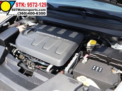 Used 2015 Jeep Cherokee Trailhawk AWD/4WD image 25
