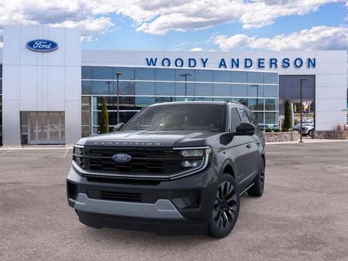 New 2026 Ford Expedition Platinum w/ Driver's Package AWD/4WD image 2