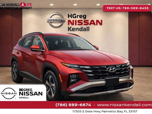 Used 2025 Hyundai Tucson SEL FWD image 1