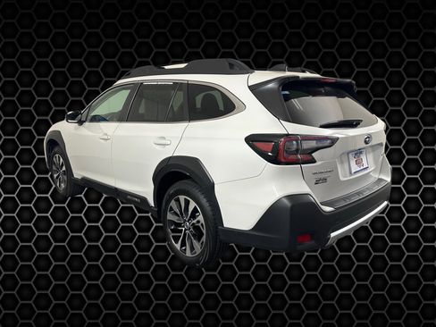 Certified 2025 Subaru Outback Limited image 12