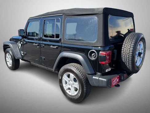 Used 2019 Jeep Wrangler Unlimited Sport S AWD/4WD image 4