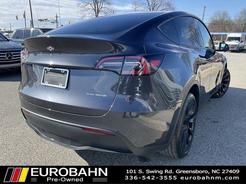 Used 2024 Tesla Model Y Long Range image 5