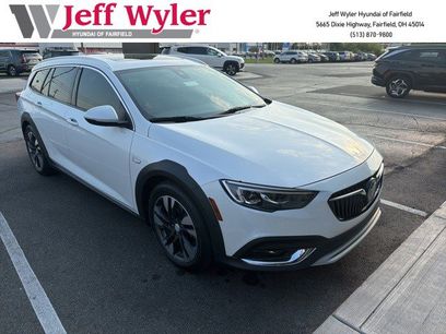 Used 2019 Buick Regal Essence w/ Driver Confidence Package I