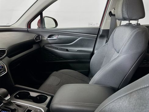 Used 2019 Hyundai Santa Fe SE image 23