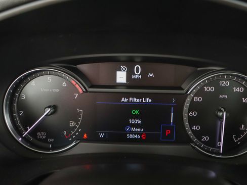 Used 2023 Cadillac XT4 Premium Luxury w/ Cold Weather Package FWD image 15
