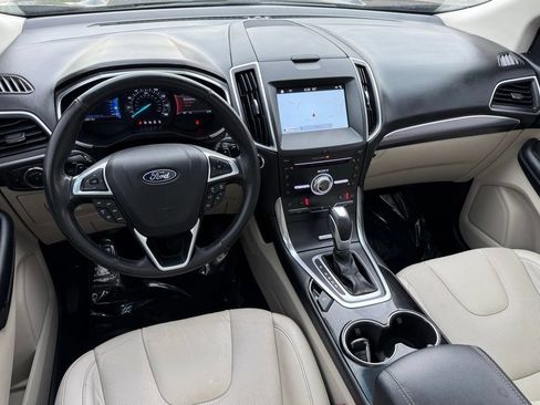 Used 2017 Ford Edge Titanium w/ Equipment Group 301A FWD image 28