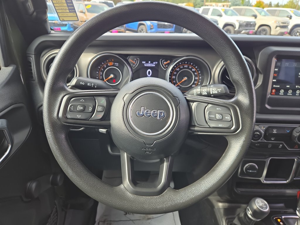 Used 2023 Jeep Wrangler Sport AWD/4WD image 19