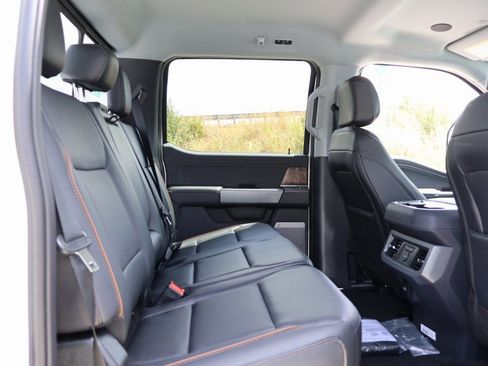 New 2026 Ford F350 Lariat w/ Lariat Ultimate Package AWD/4WD image 13