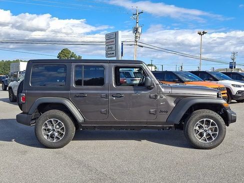 New 2026 Jeep Wrangler Unlimited Sport AWD/4WD image 5