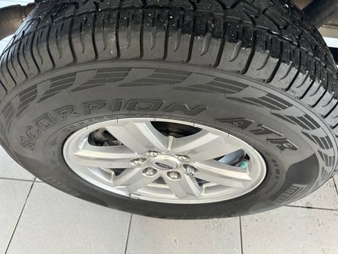 Used 2023 Ford F150 XLT w/ Trailer Tow Package image 17