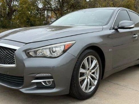 Used 2017 INFINITI Q50 Premium w/ 2.0T Premium Plus Package image 1