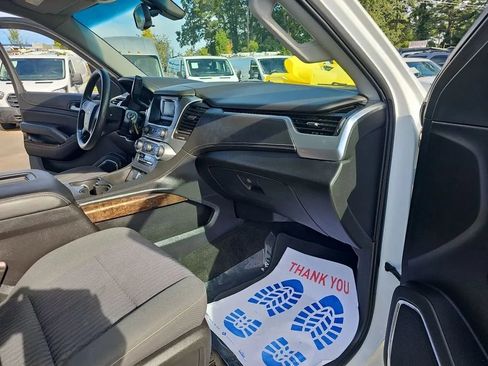 Used 2017 Chevrolet Tahoe 4WD image 19