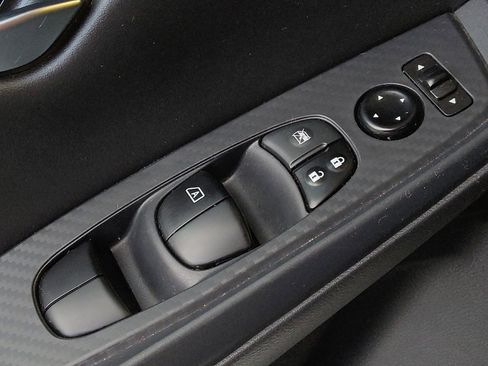 Used 2023 Nissan Sentra SV image 27