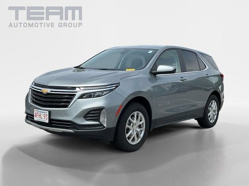 Used 2024 Chevrolet Equinox LT AWD/4WD image 3
