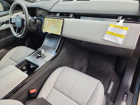 New 2026 Land Rover Range Rover Velar S image 27