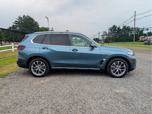 Used 2026 BMW X5 xDrive40i w/ Premium Package AWD/4WD image 4