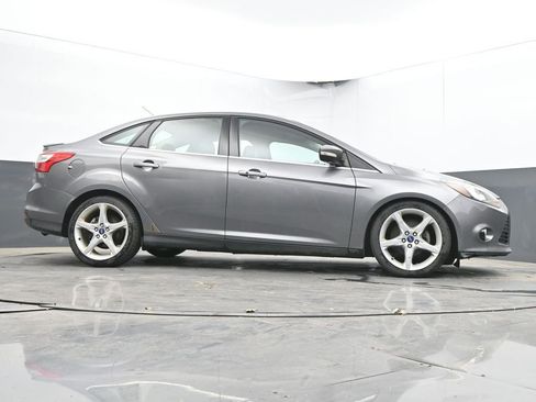 Used 2014 Ford Focus Titanium FWD image 51