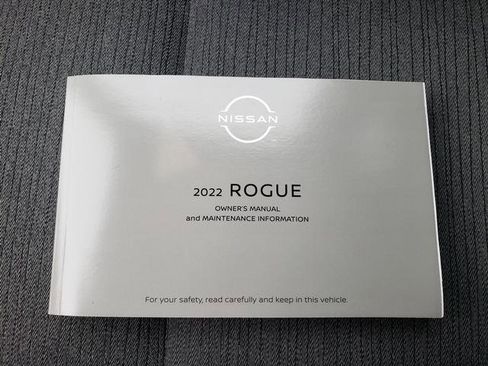 Used 2022 Nissan Rogue SV image 25