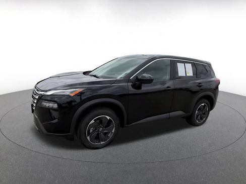 Used 2025 Nissan Rogue SV FWD image 7